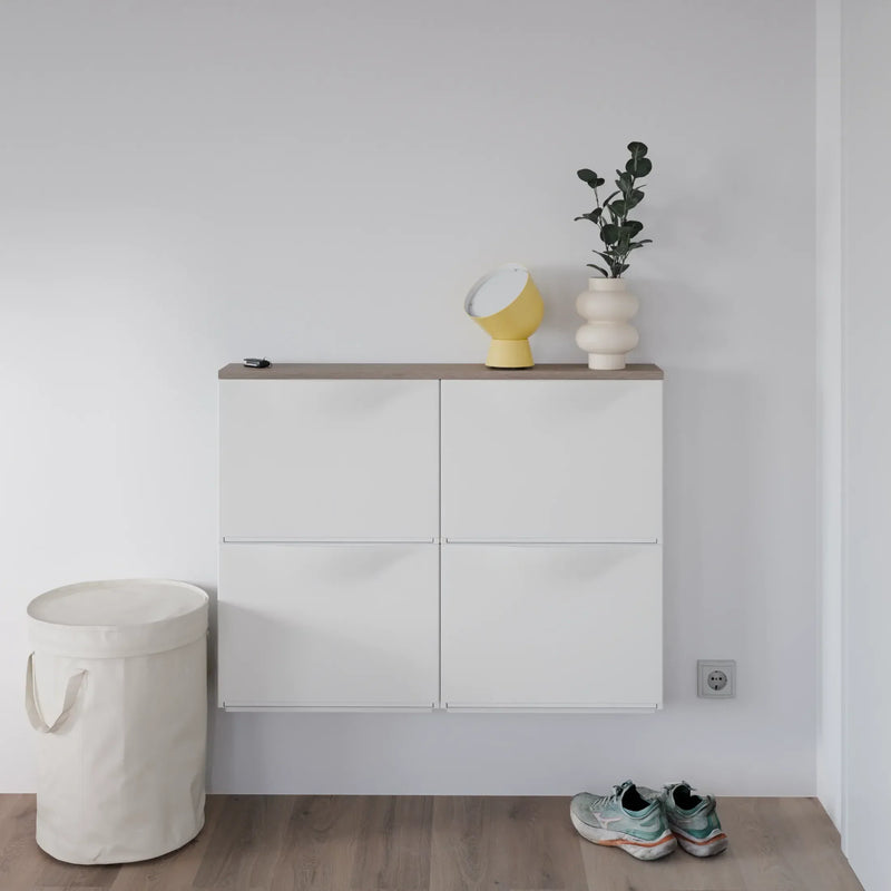 Cómo poner (y fijar) una balda a medida encima de tu IKEA TRONES
