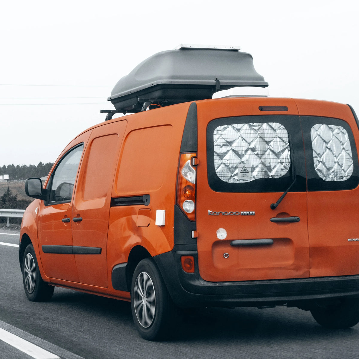 Cómo aislar una furgoneta camper paso a paso