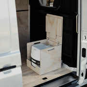 Mueble baño camper Pinets con inodoro portátil Potti - vista frontal