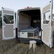 Kit camper Montgó Evo gris - vista frontal furgoneta