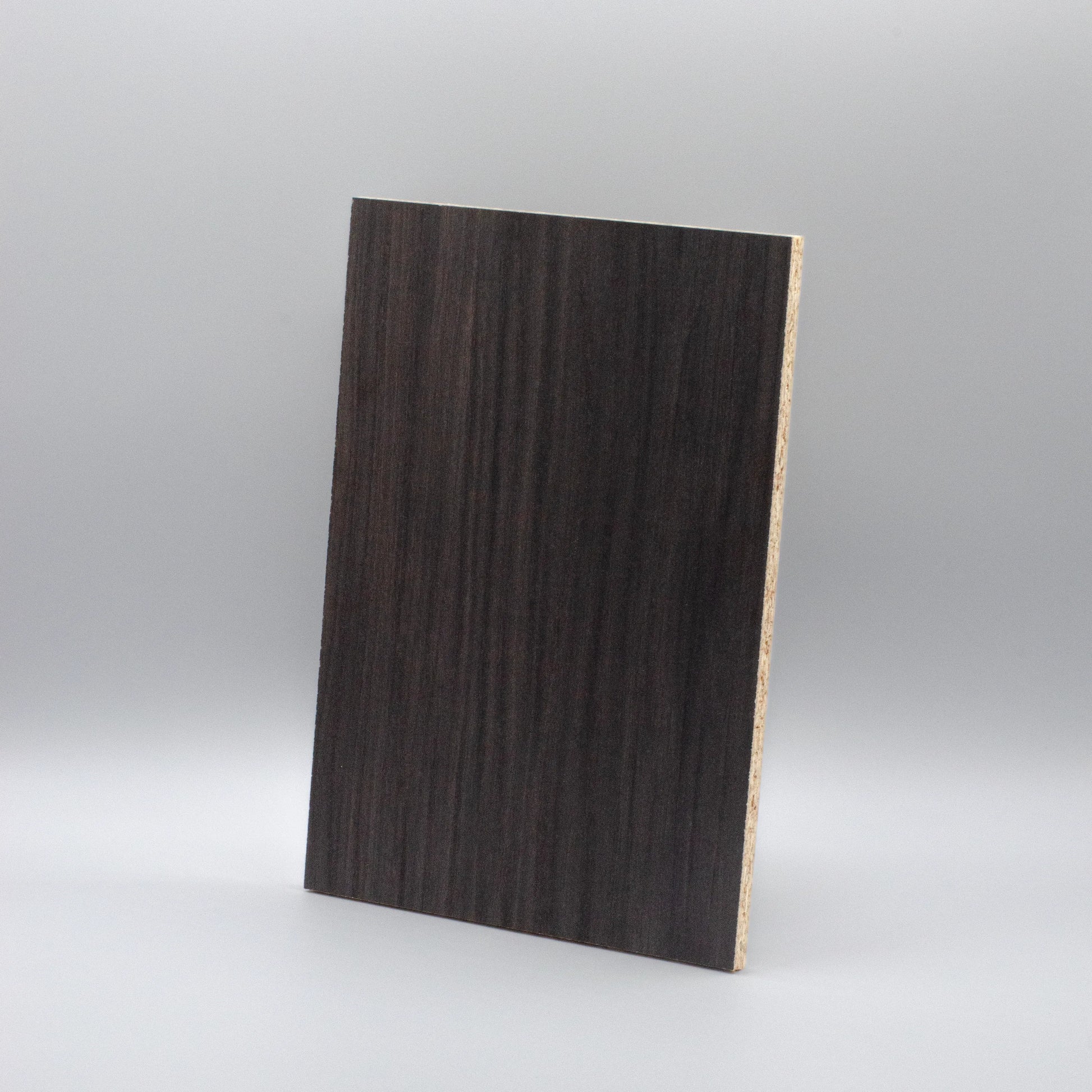 Muestra melamina roble negro Endless Oak Black - tablero
