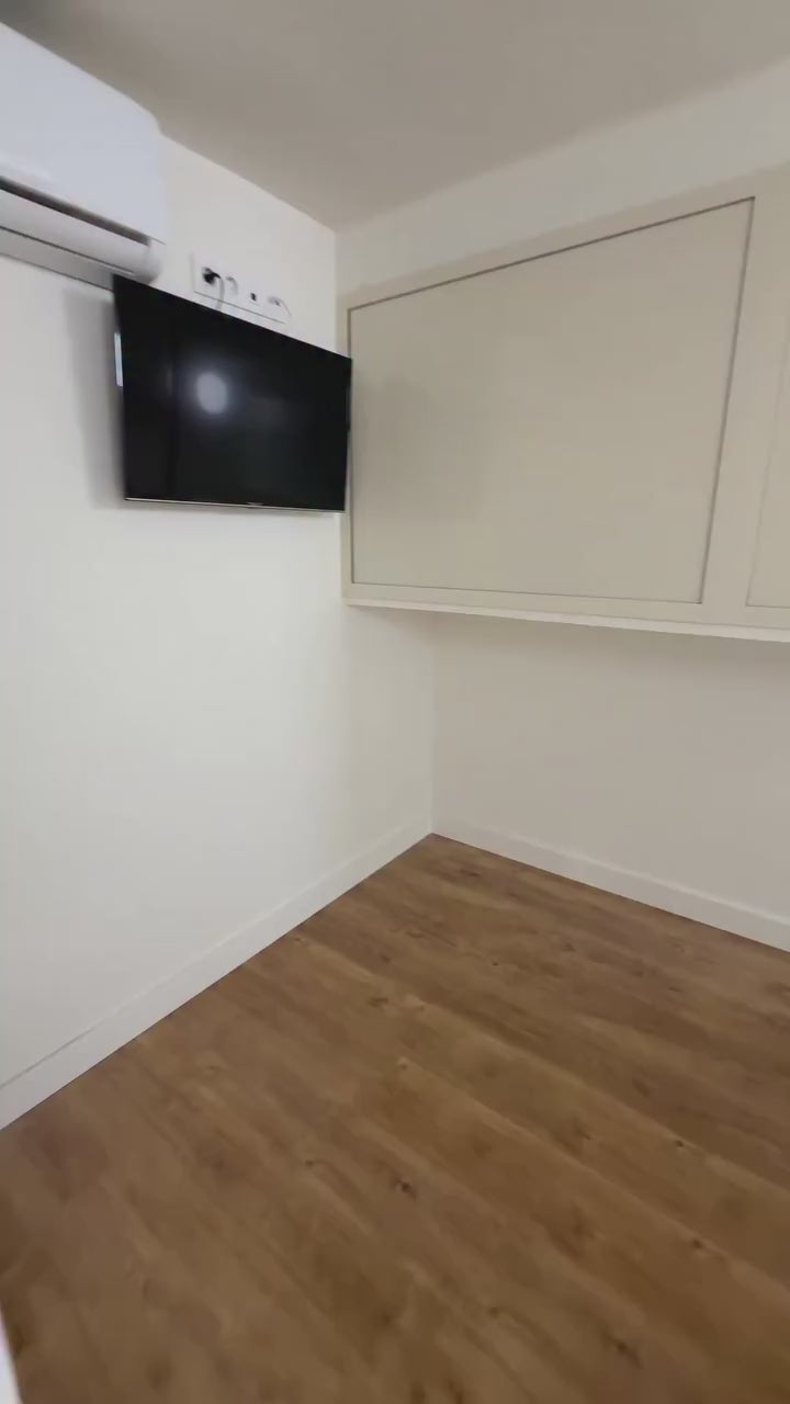 Cargar vídeo: 